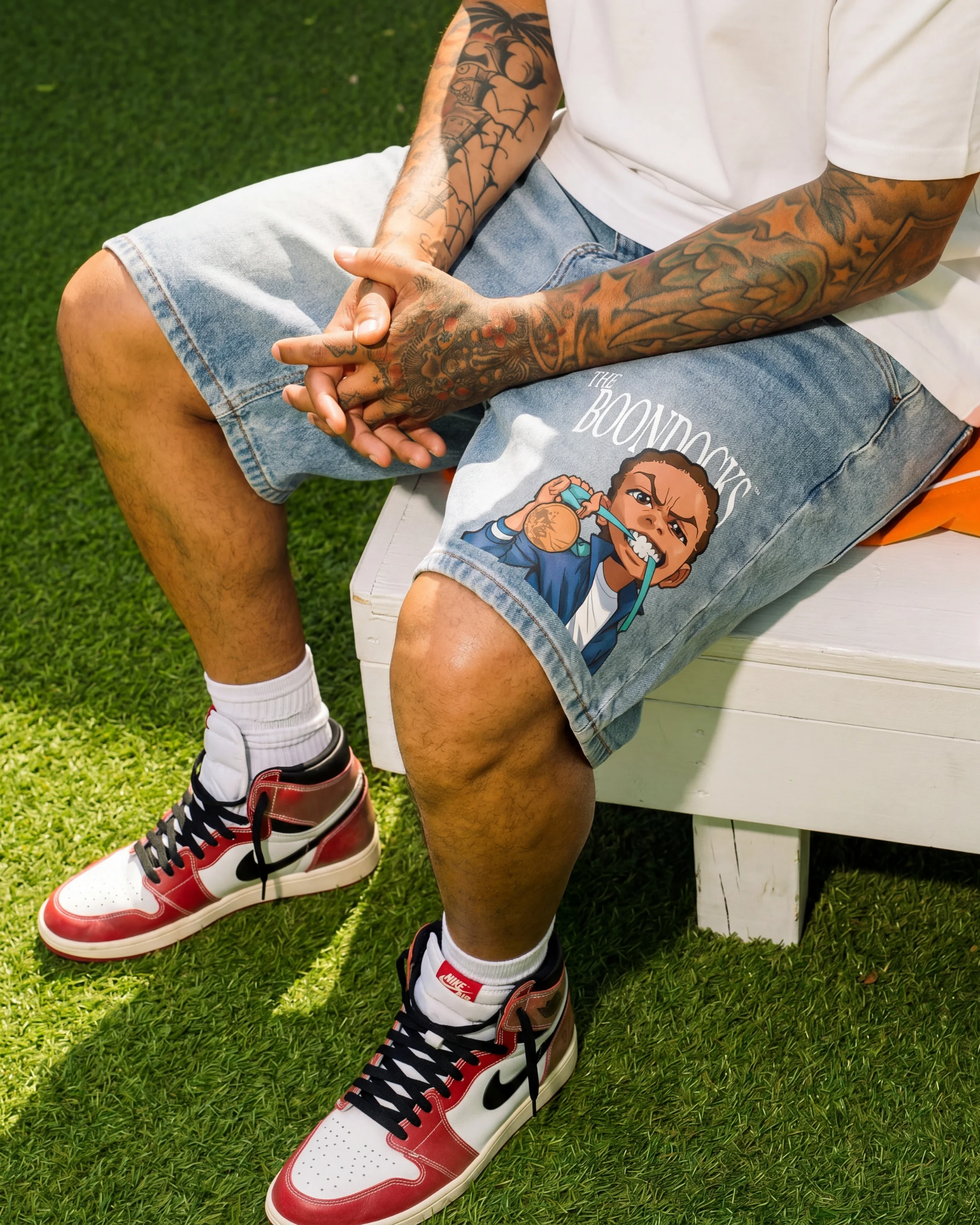 Revolutionary Flair, Street-Smart Style